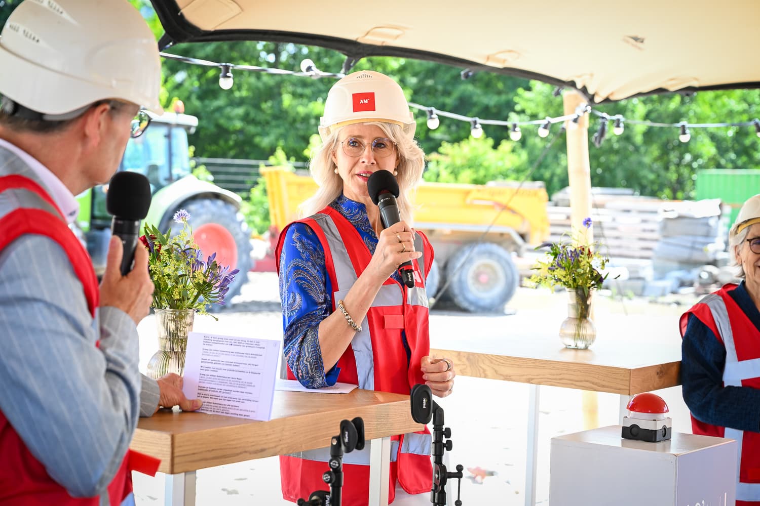Minister Mona Keijzer bezoekt woningbouwproject in Delft en onderstreept noodzaak versnelling woningbouw